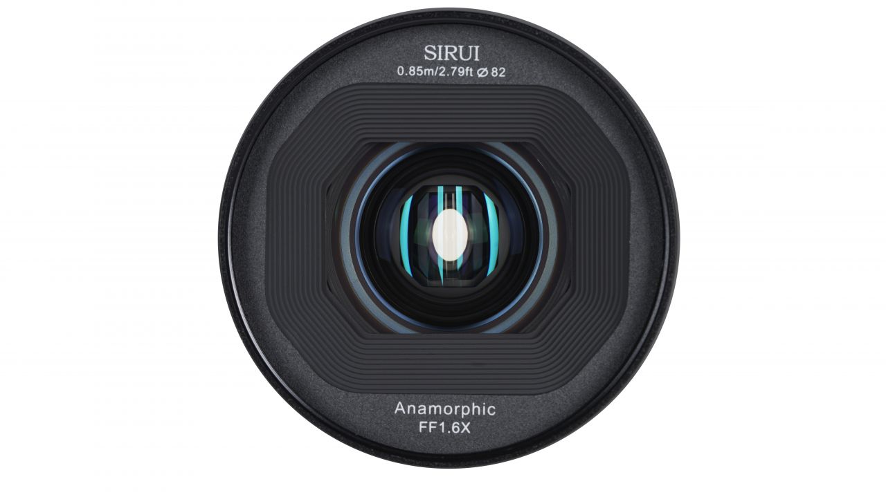 SIRUI Venus 35mm T2.9 1.6x Full Frame Anamorf objektív Leica L bajonettel