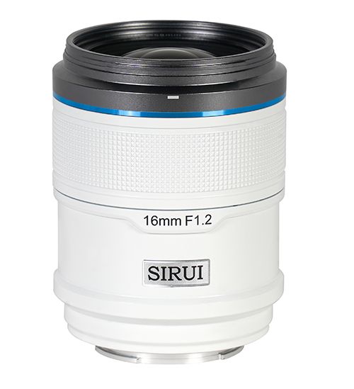 SIRUI Sniper 16mm-es F1.2 APSC AF objektív Fuji X bajonettel