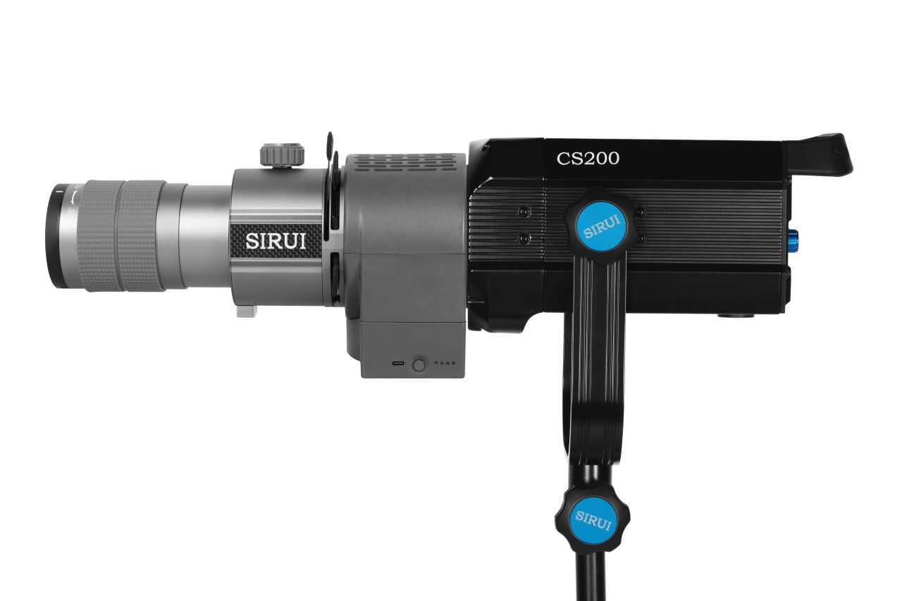SIRUI P1836A 18~36° Zoom vetítő objektív és CS200B Bi-color LED lámpa szett