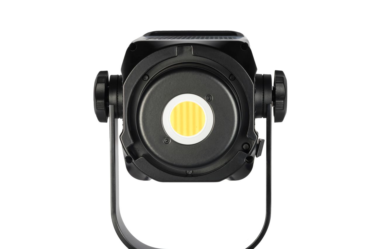 SIRUI P1836A 18~36° Zoom vetítő objektív és CS200B Bi-color LED lámpa szett