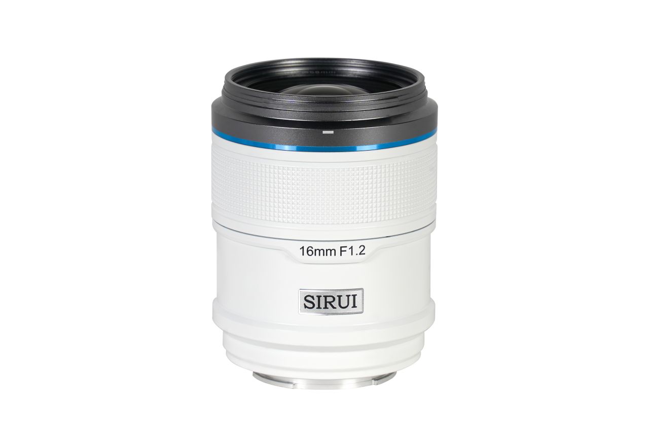 SIRUI Sniper F1.2 APS-C AF Duo objektív készlet Nikon Z bajonettel (fehér)