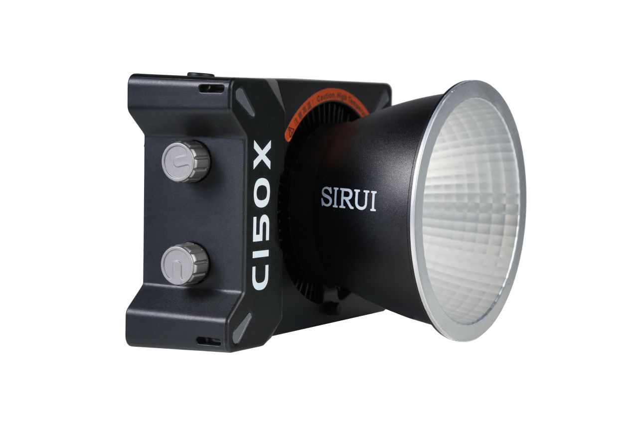 SIRUI C150X LITE 150W-os kompakt kézi LED videófény H99 markolattal