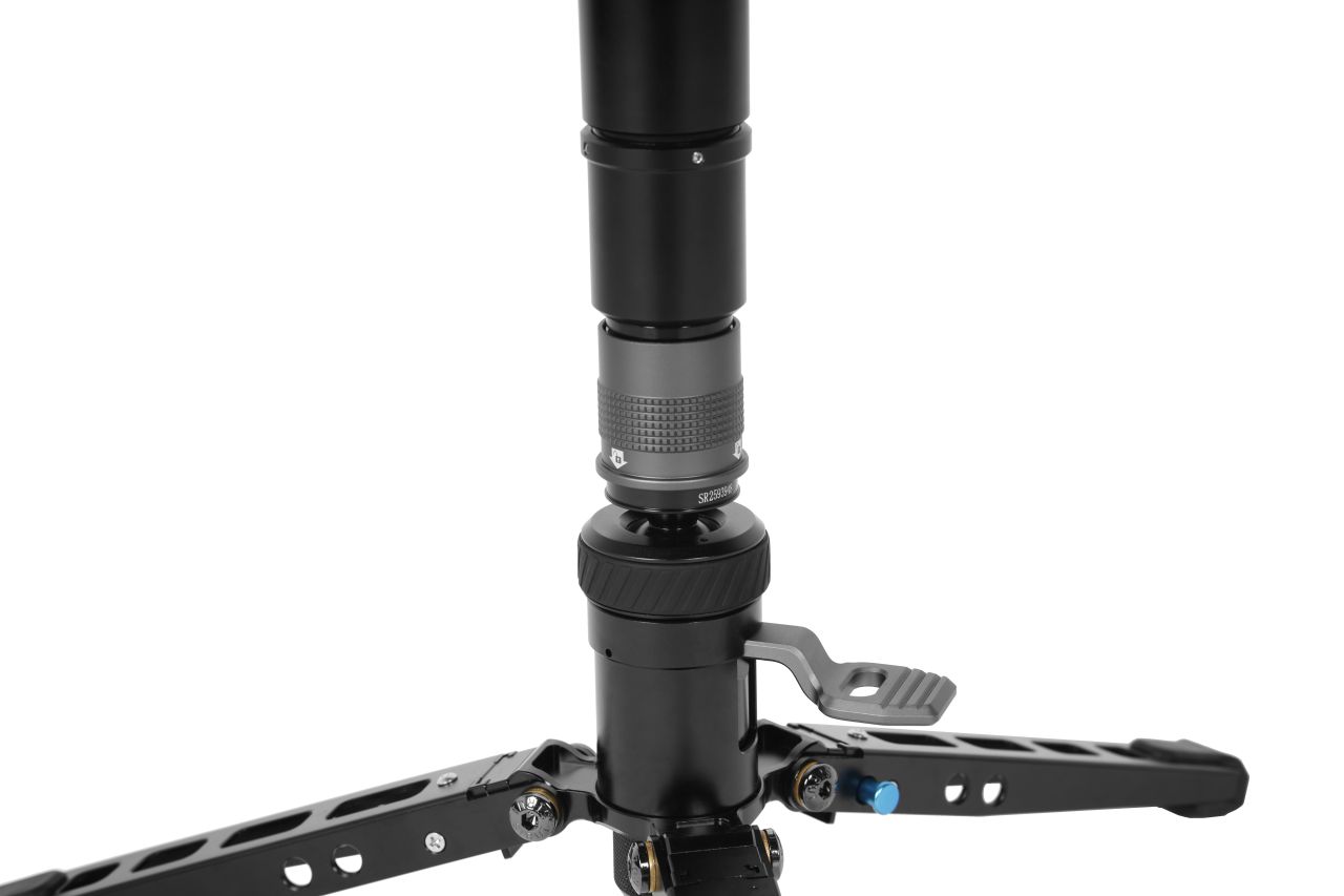 SIRUI SVM-165P Rapid System Moduláris carbon monopod egylépéses magasságállítással, állványszélesítővel és pedállal SIRUI SVM-165P Rapid System Moduláris carbon monopod egylépéses magasságállítással, állványszélesítővel és pedállal