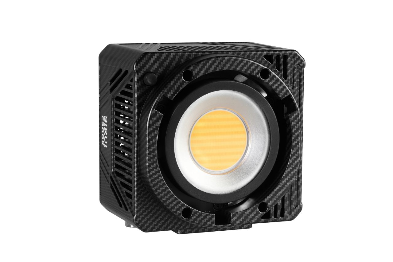 SIRUI C300X Mini Bi-Color LED folyamatos fényű lámpa – 300W Reflektorral, fogantyúval, hordtáskával és applikációs vezérléssel SIRUI C300X Mini Bi-Color LED folyamatos fényű lámpa – 300W Reflektorral, fogantyúval, hordtáskával és applikációs vezérléssel