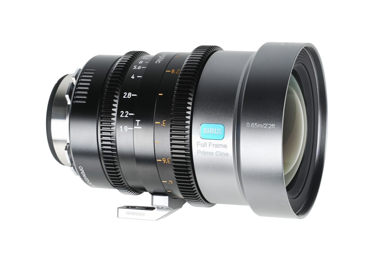 SIRUI IronStar T1.9 1.5X Anamorf Full Frame Cine Objektív 45mm (Semleges Becsillanás) SIRUI IronStar T1.9 1.5X Anamorf Full Frame Cine Objektív 45mm (Semleges Becsillanás)