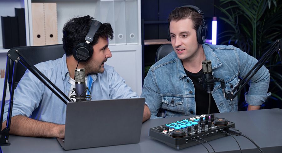 LUUCCO MI-2 kétcsatornás podcast keverő